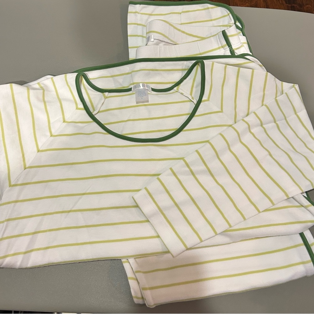 Sm LAKE long-long Pima green pajamas. So soft! Full set.